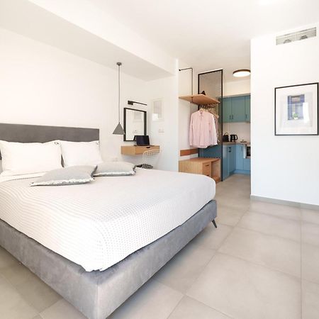 Cove Suites Nea Iraklitsa Екстер'єр фото