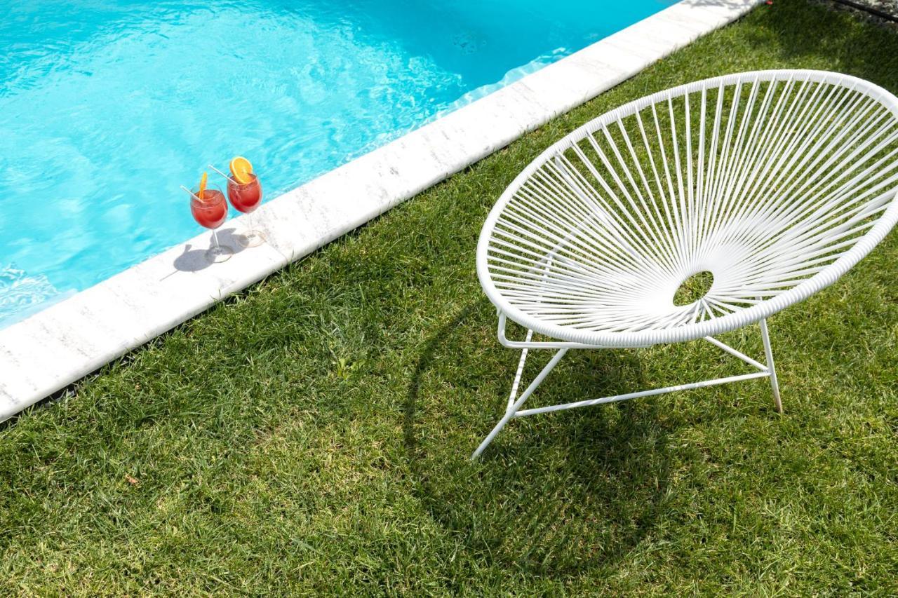 Cove Suites Nea Iraklitsa Екстер'єр фото